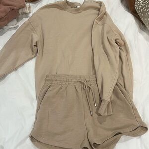 H&M crewneck and shorts set